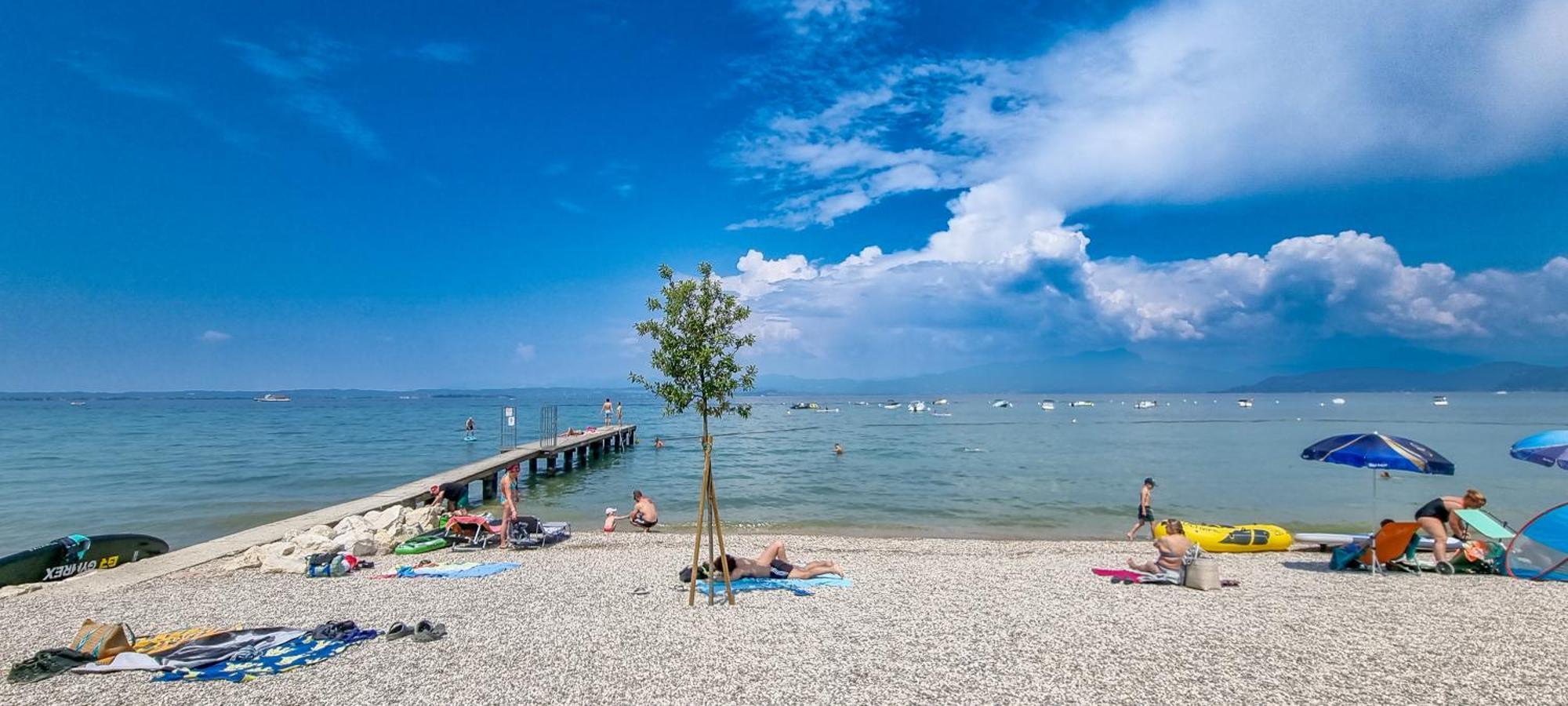 Camping Belvedere Lazise Exterior photo
